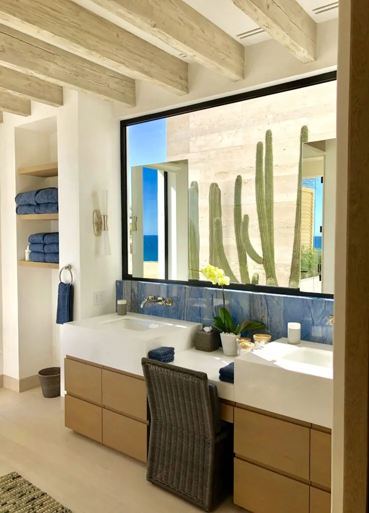 photo of bathroom