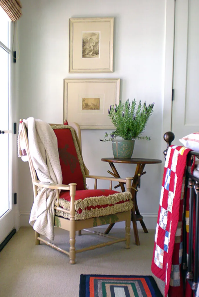 Photo of rocking chair