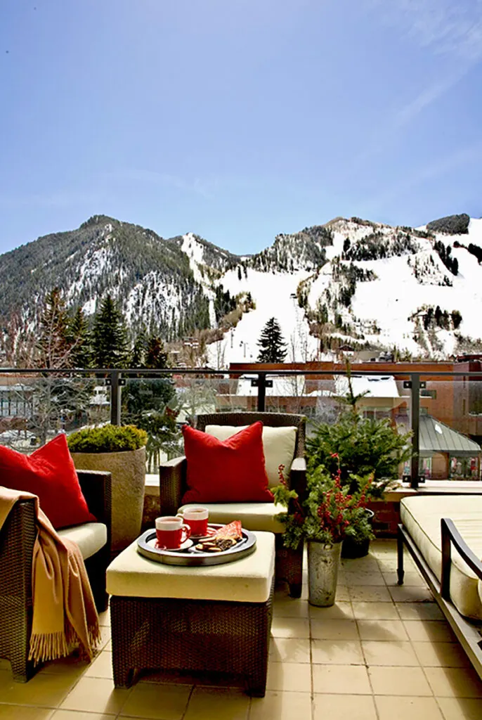 Photo of balcony with mountain view